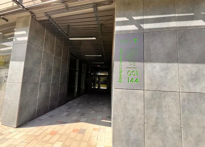 Modern In With Parking