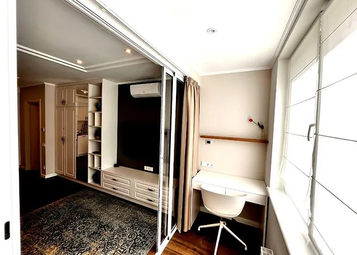 Modern In With Parking * إلفيف